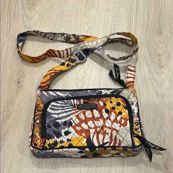 Vera Bradley Handbags - Vera Bradley Colorful Patterned Women's Bag
